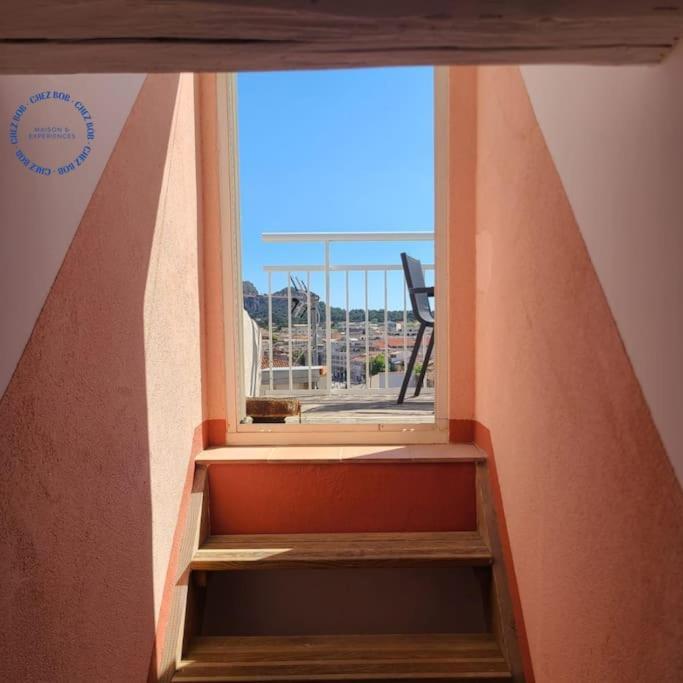 Superbe Appartement Familial En Coeur De Ville - Parking - Petit Dej Sur Demande La Ciotat Esterno foto